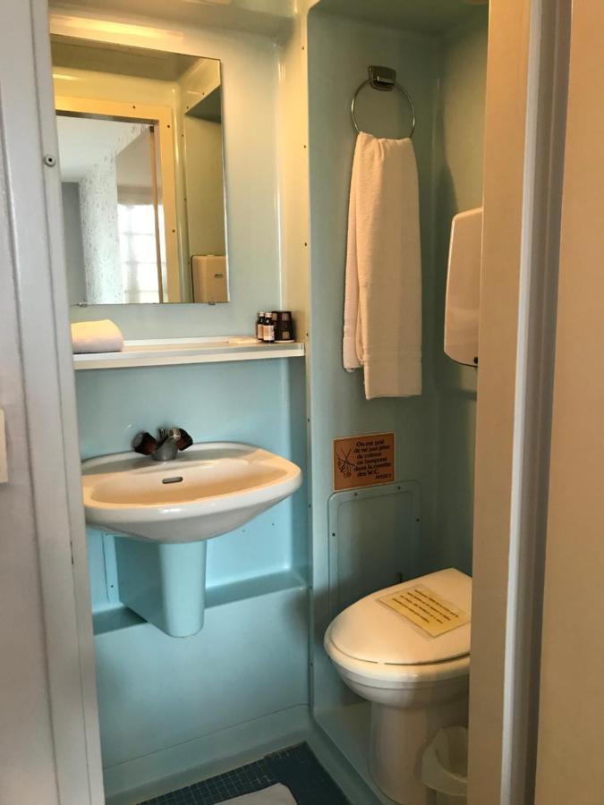 Logis Le Cheval Blanc Hotel Saint-Just  Eksteriør billede